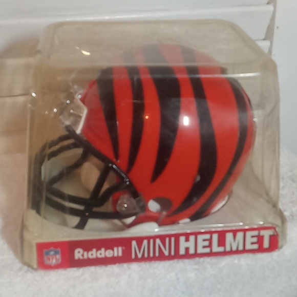 NIP☆ NFL Riddell Mini Helmet - Picture 3 of 4
